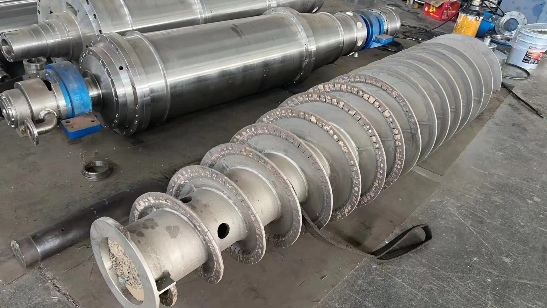 Three Phase Waste Oil Treatment Centrifuge Decanter Equipment Centrifuge Oil Machine