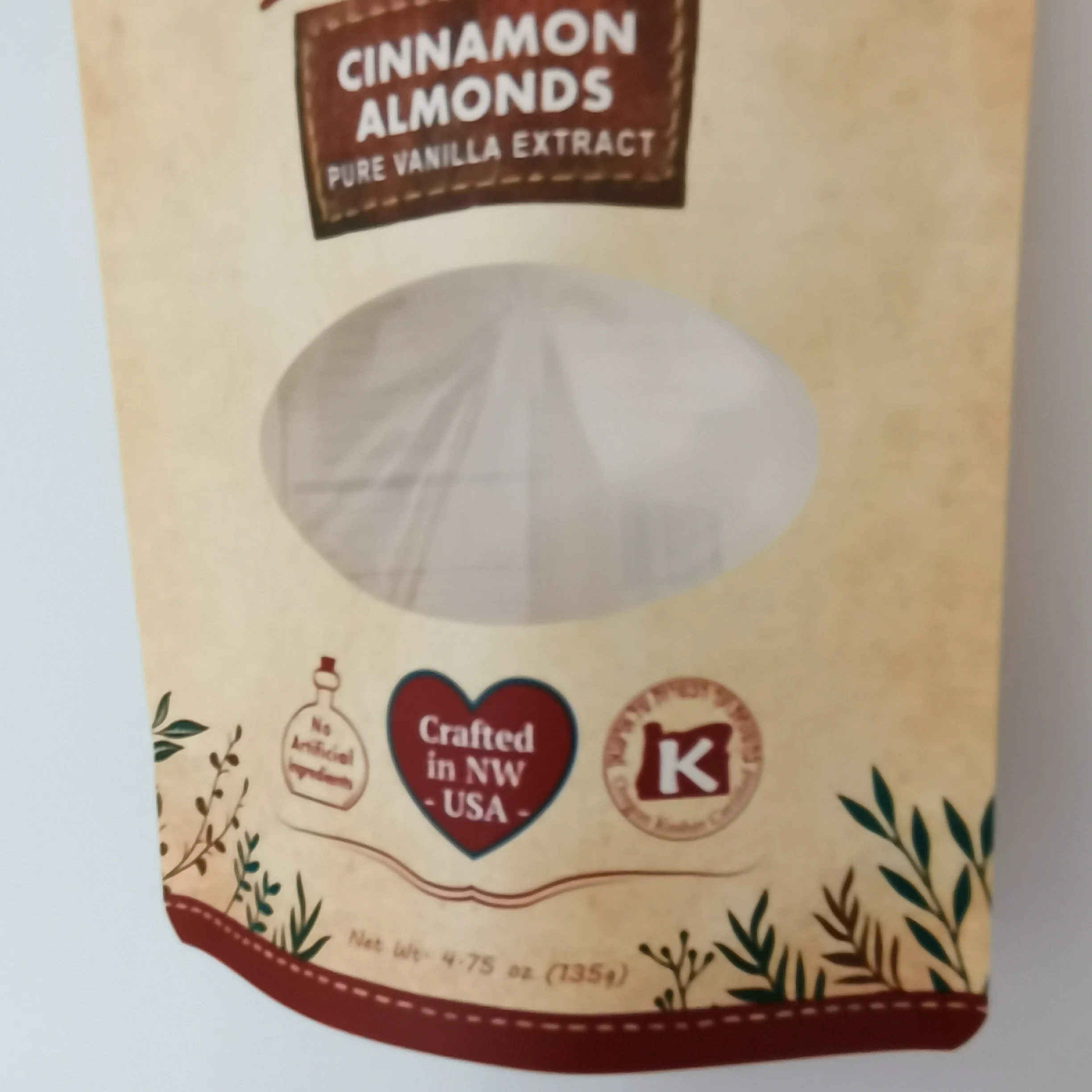 High Quality Custom Design Snacks Pistachio Almond Nuts Candy Packaging Bag With Hanging Holes