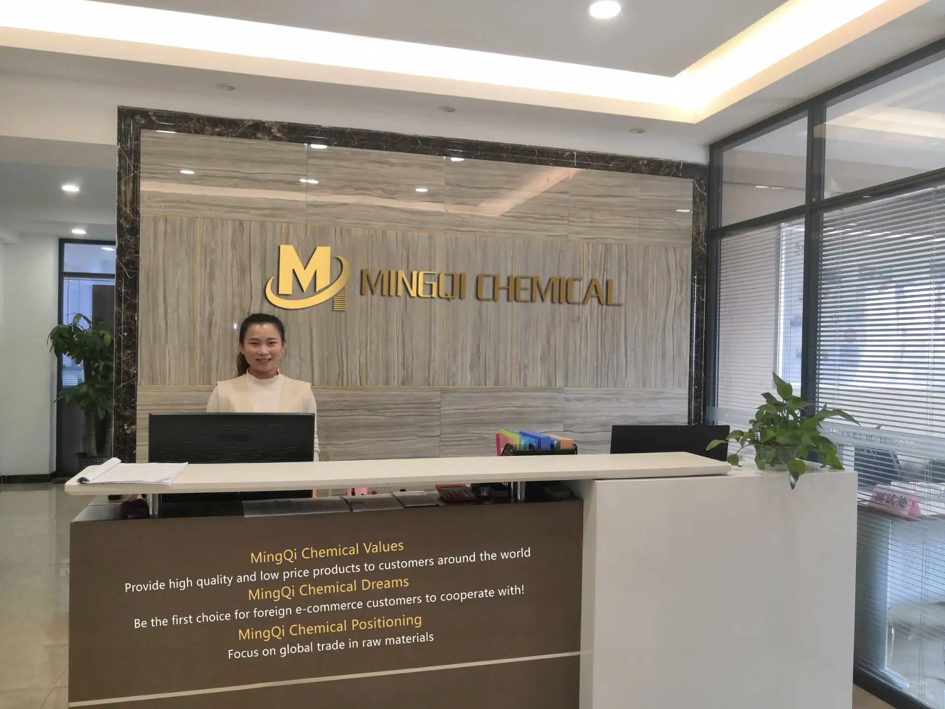 
Bulk Sale Low Price Cosmetic Grade Shampoo Formulation SCI 85% Noodle Form and Powder best Sodium Cocoyl Isethionate 85% 