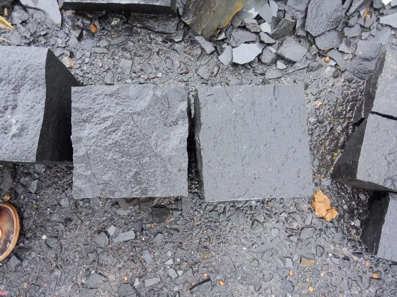 Wholesale Black Basalt Cobblestone Natural Stone Cube for Driveway Paving