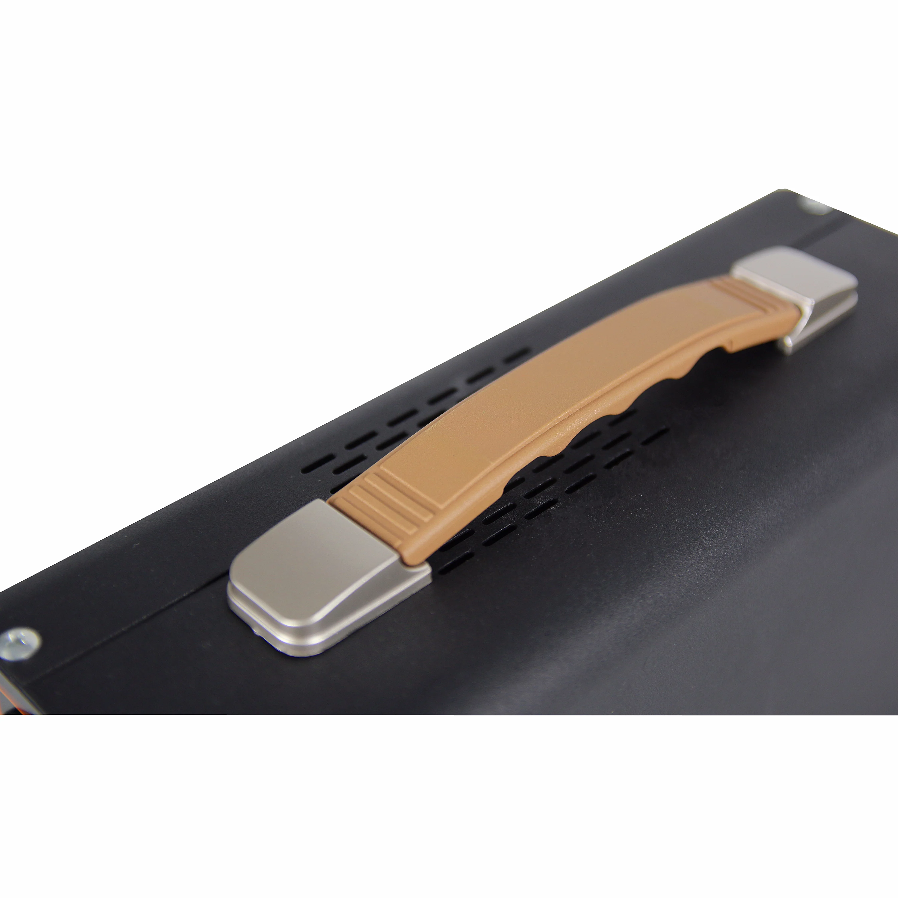 Renewable Energy Sources 300W 16000mAh Portable Power Station with Four USB Charging Ports