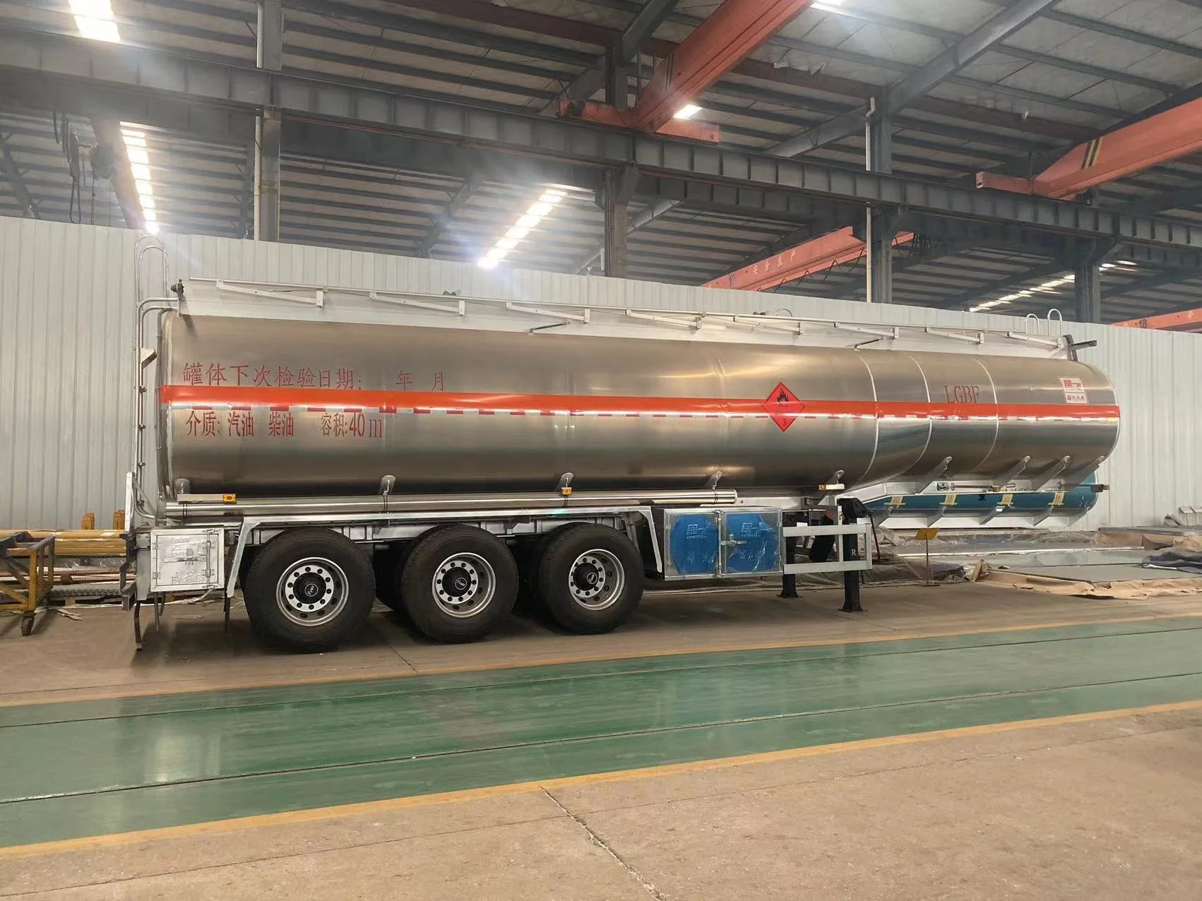 Factory direct supply saso standard 42000liters fuel tank semi trailer/oil tank trailer