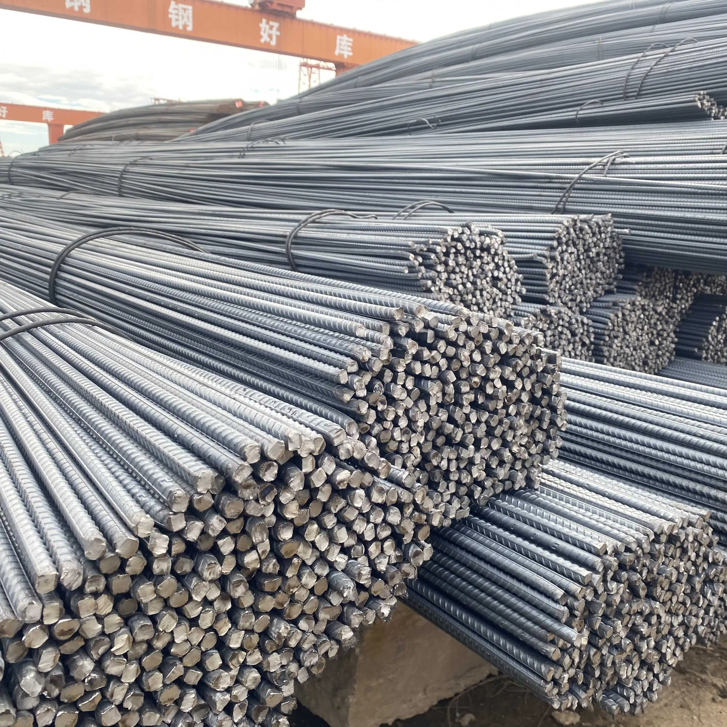 Buy cheap Rebars Bars Building Material China Manufacturer Deformed Rebar/Rebar Steel/Iron Rod Factory Price Reinforcement Steel