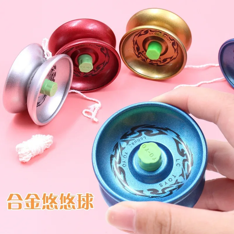 Creative Cartoon Mini LED Flashing Yo-Yo Sports Brain Games Toy Kids Plastic Entertaining Decompress Fun Manufactured Wholesale