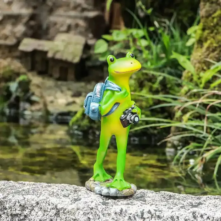 Creative Home Office Desktop Ornaments Trekking Little Frog Figurine Resin Garden Frog Statue