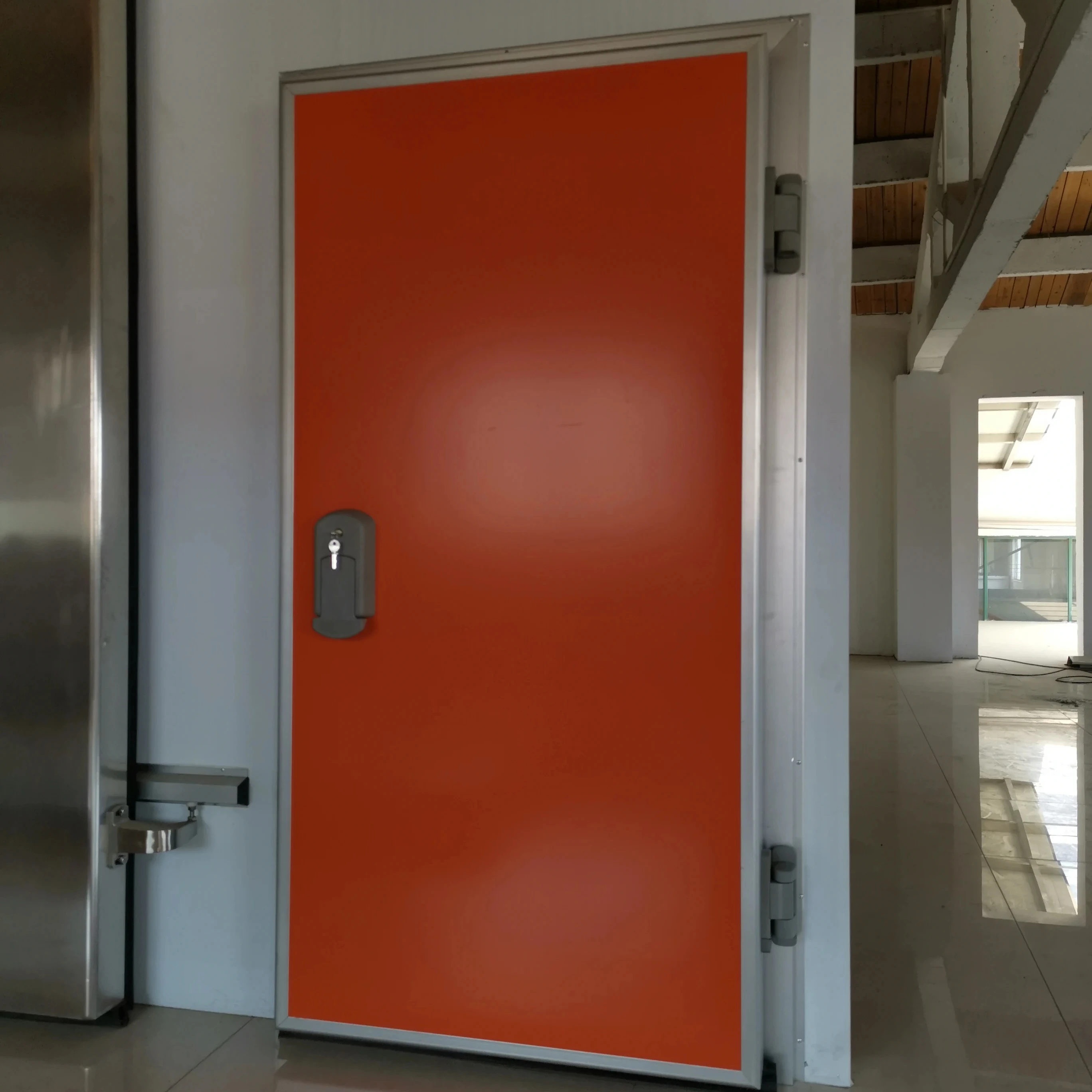 Clamp on Type Industrial Refrigerated Door