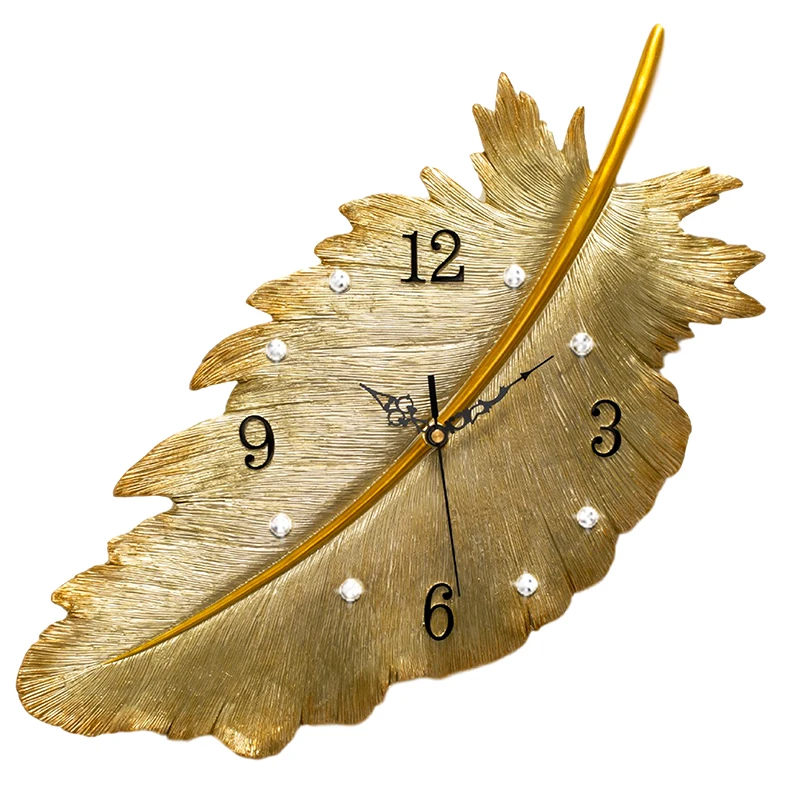 Декоративные настенные часы в форме золотого пера для гостиной