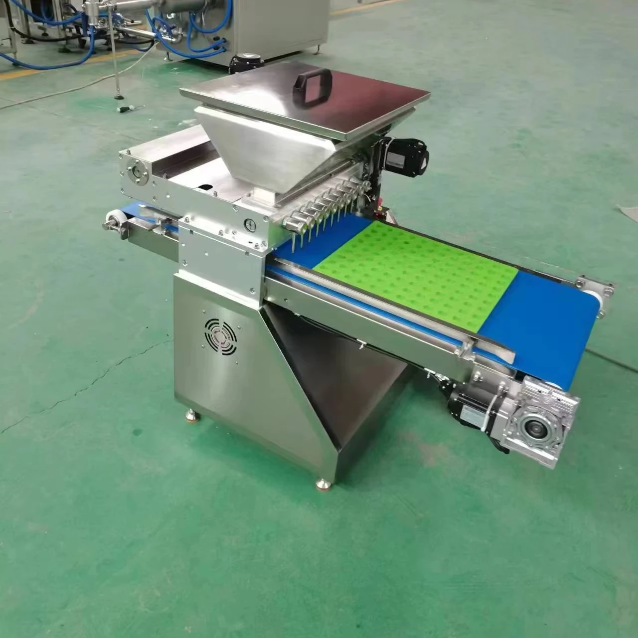 Small Multivitamin Jelly Production Mini Gummy Depositor Caramel Small Candy Make Machine