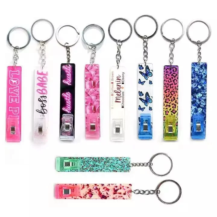 Wholesale Hot Sale ATM Contactless Card Extractor Keychain  Private  Customize Your Credit Card Grabber Keychain For Long Nails