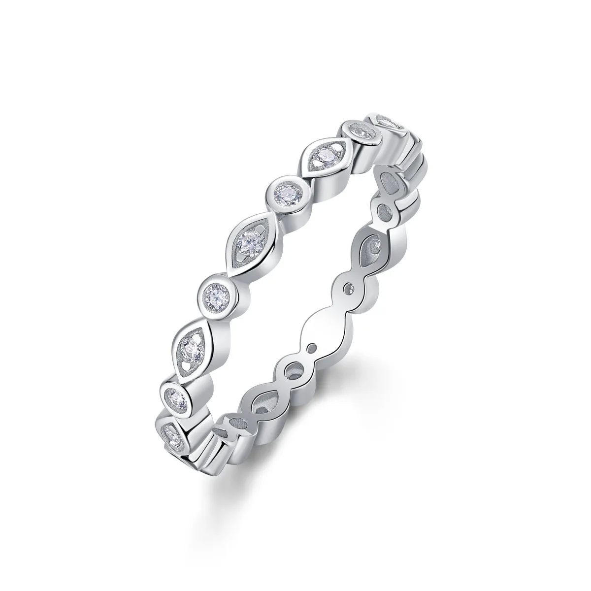 Серебряное кольцо из муассанита S925
