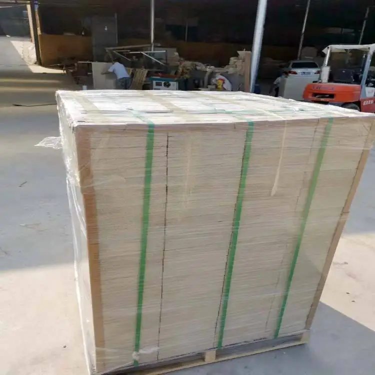 Fire insulation vermiculite board used for furnace lining vermiculite panel