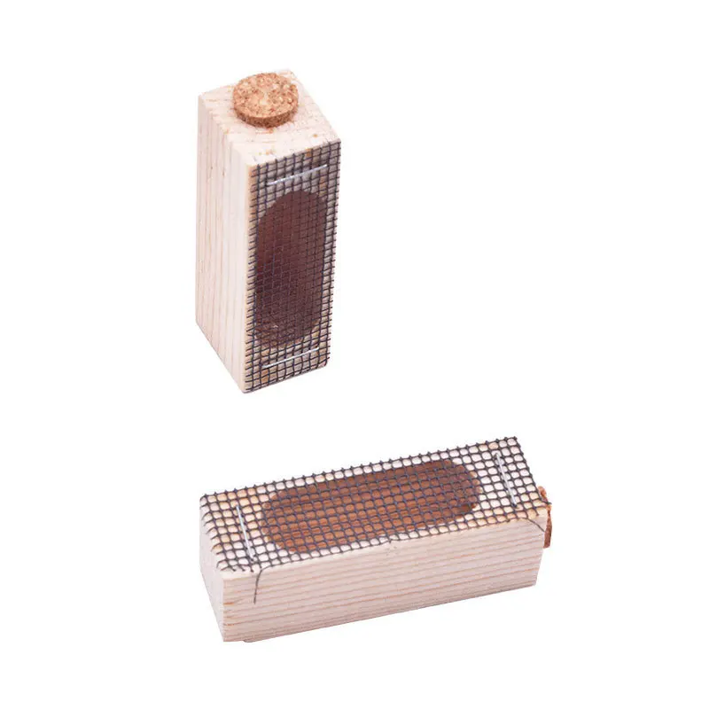 Beekeeping Equipment Wooden Queen Cage Catcher for Bee Queen rearing