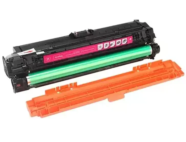 Toner CE270A CE271A CE272A CE273A 650A цветной тонер-картридж совместим с HP Laserjet Pro CP5525/5525n/5525dn
