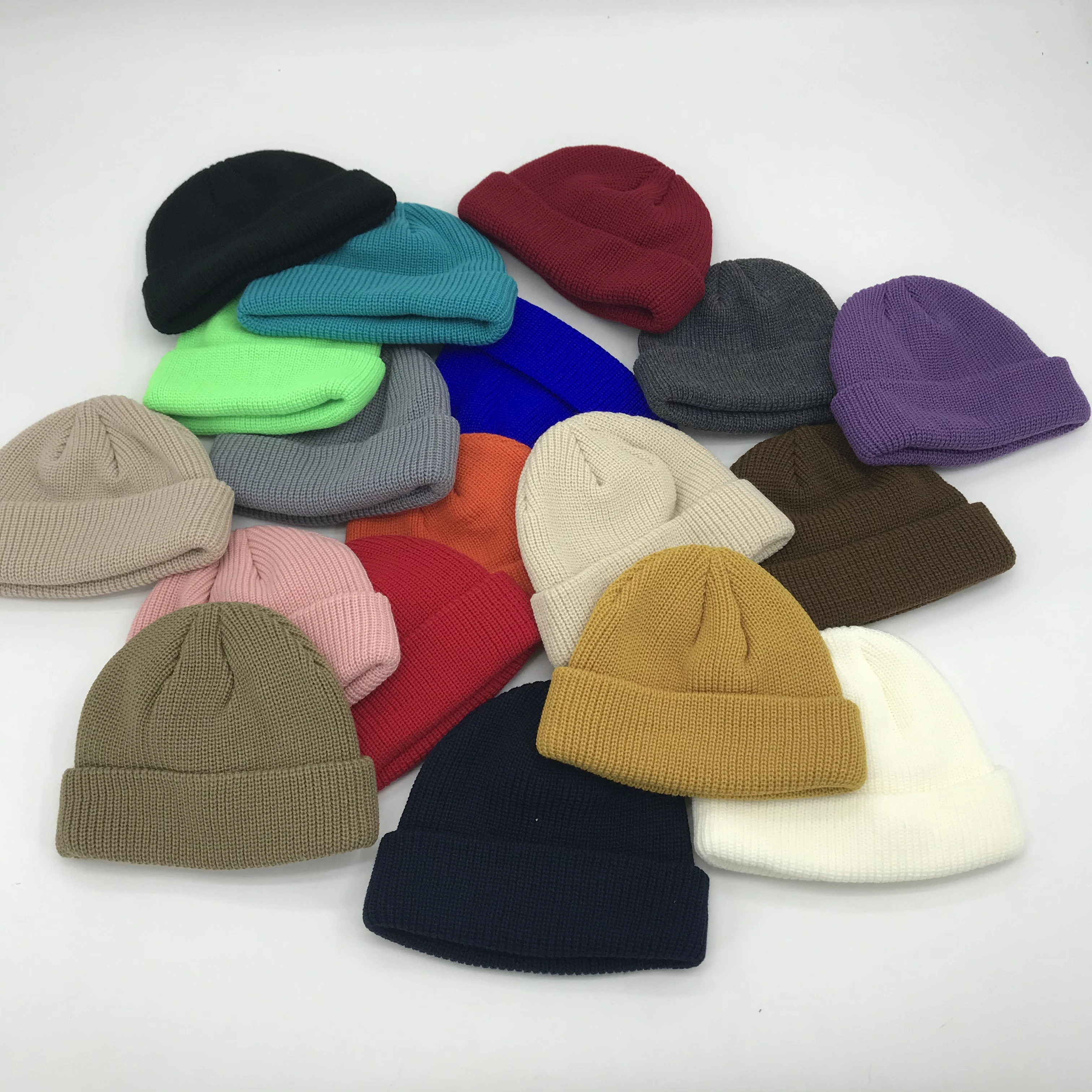 High Quality Skull Cuffed Unisex Cap Knit Fashion Beanie Hat With Custom Logo Low Moq