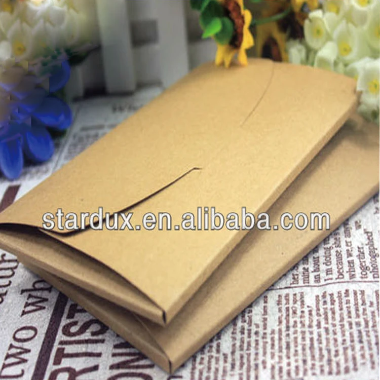 brown kraft paper envelope with customized size and logo