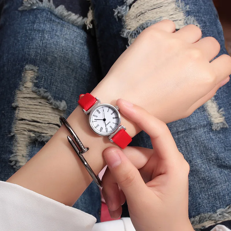 
New Korean version of simple fresh and versatile temperament red thin strap waterproof student female quartz watch 