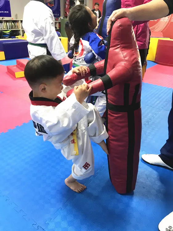 Hot selling martial sports boxing PVC&PU leather dummy cheap punching equipment mma grappling wrestling boxing dummies