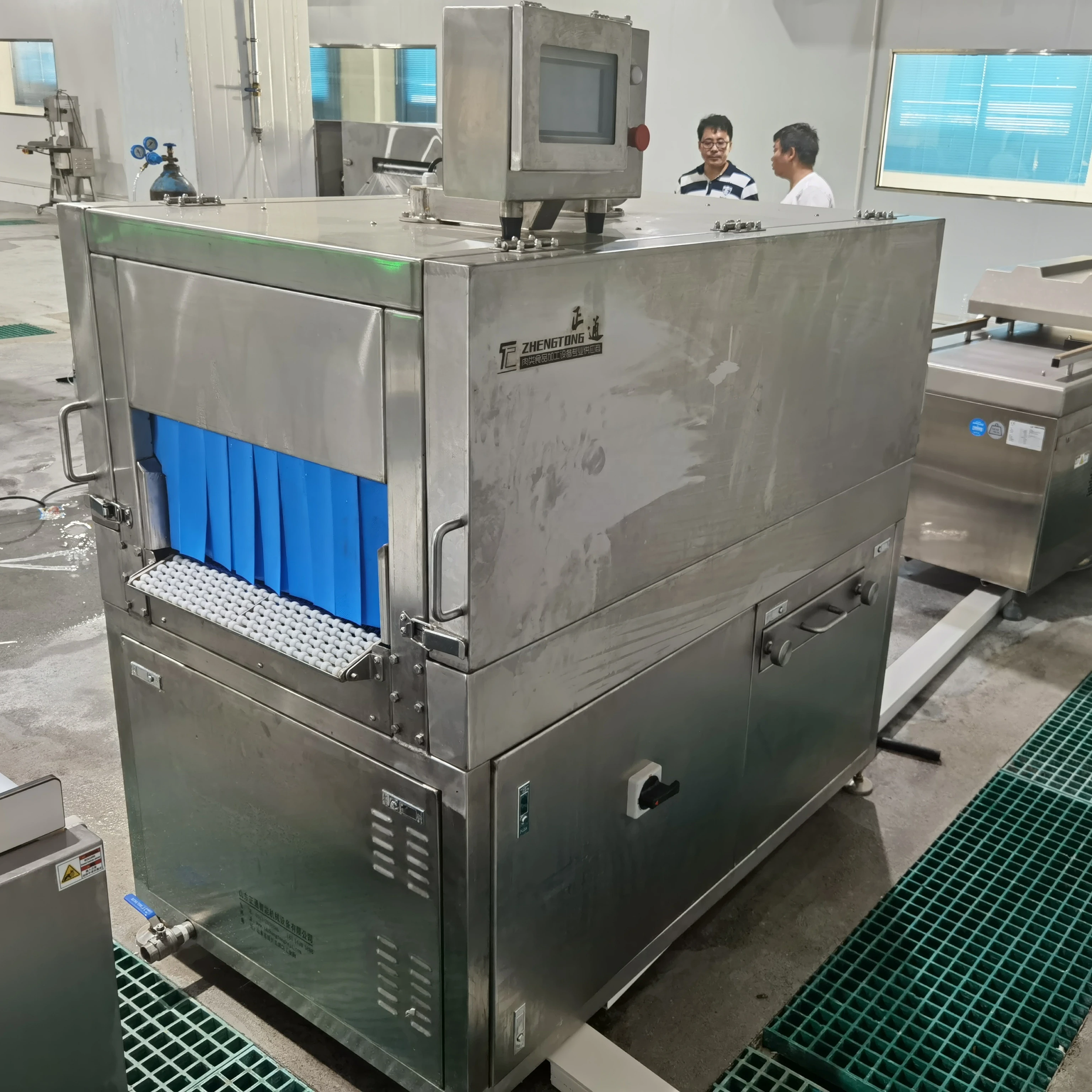 Advanced New Heat Shrink Tunnel Machine for Efficient Meat Product Packaging Line