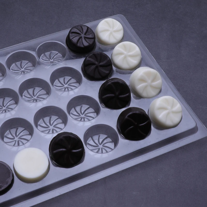 Custom design 3D plastic candy or chocolate mold