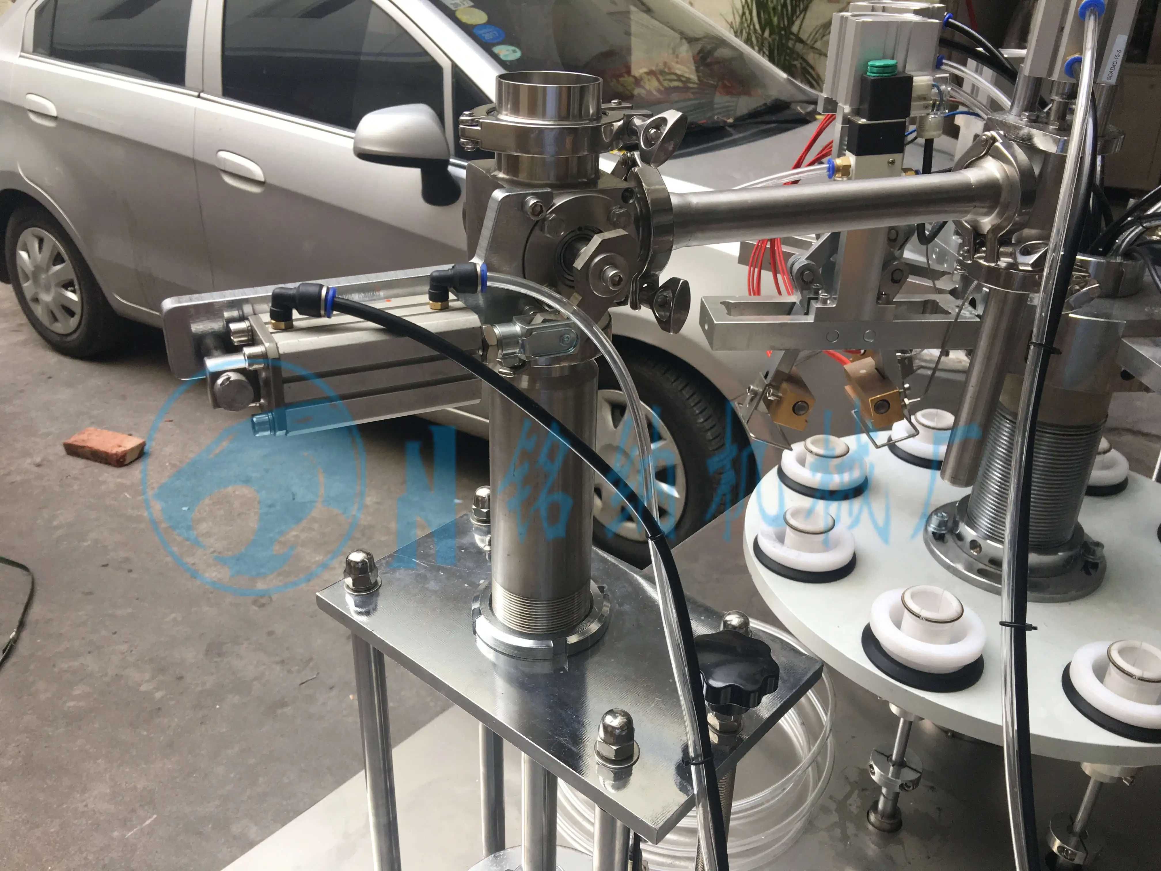 Tube filling and sealing machine small diameter for knurled hand cream oval ointment collapsible 7075 aluminum lipstick cosmetic