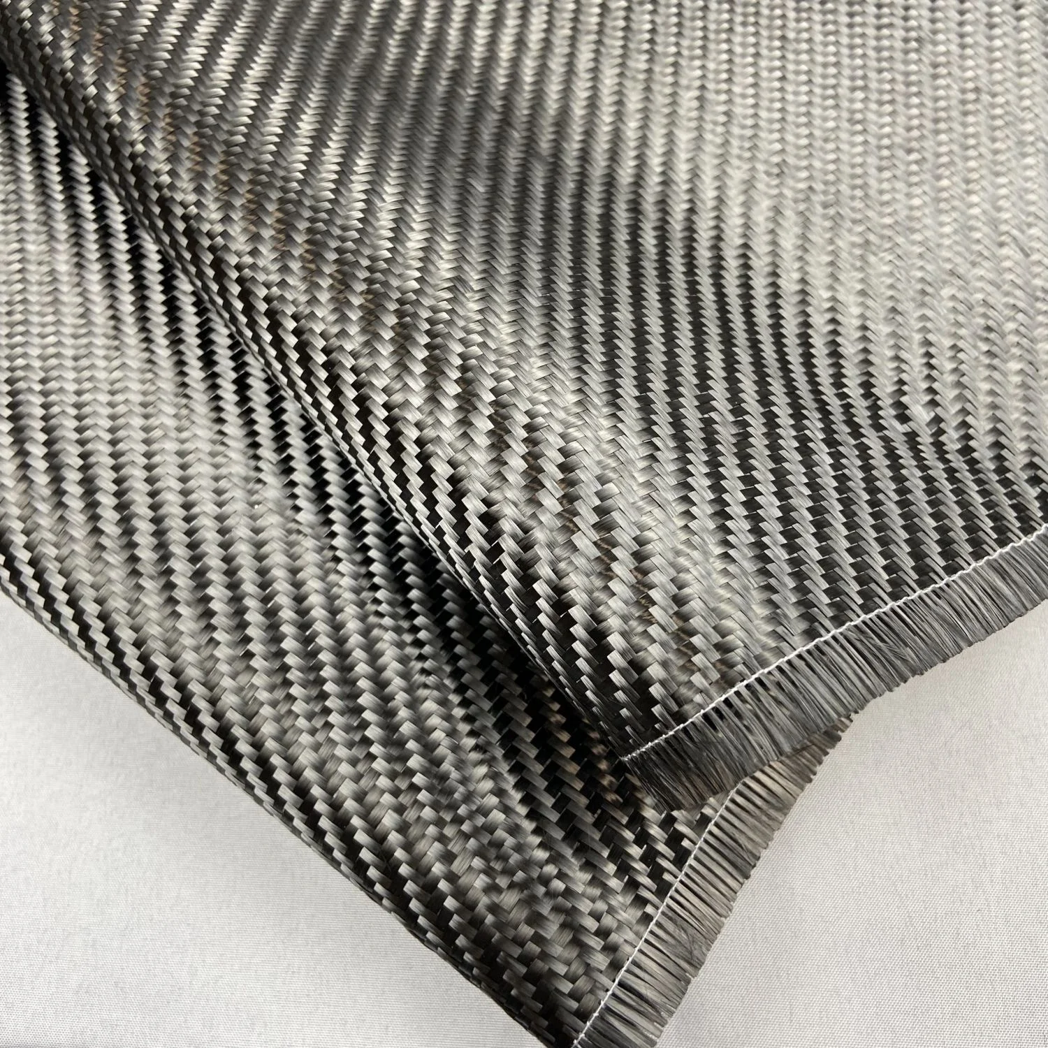 High Tensile Strength 3K220G Carbon Fiber Fabric Roll for Construction and Infrastructure