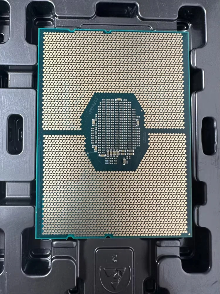Intel Xeon Platinum 8352S 2.20GHz 32 Cores 64 threads TDP 205W LGA-4189 Server Processor