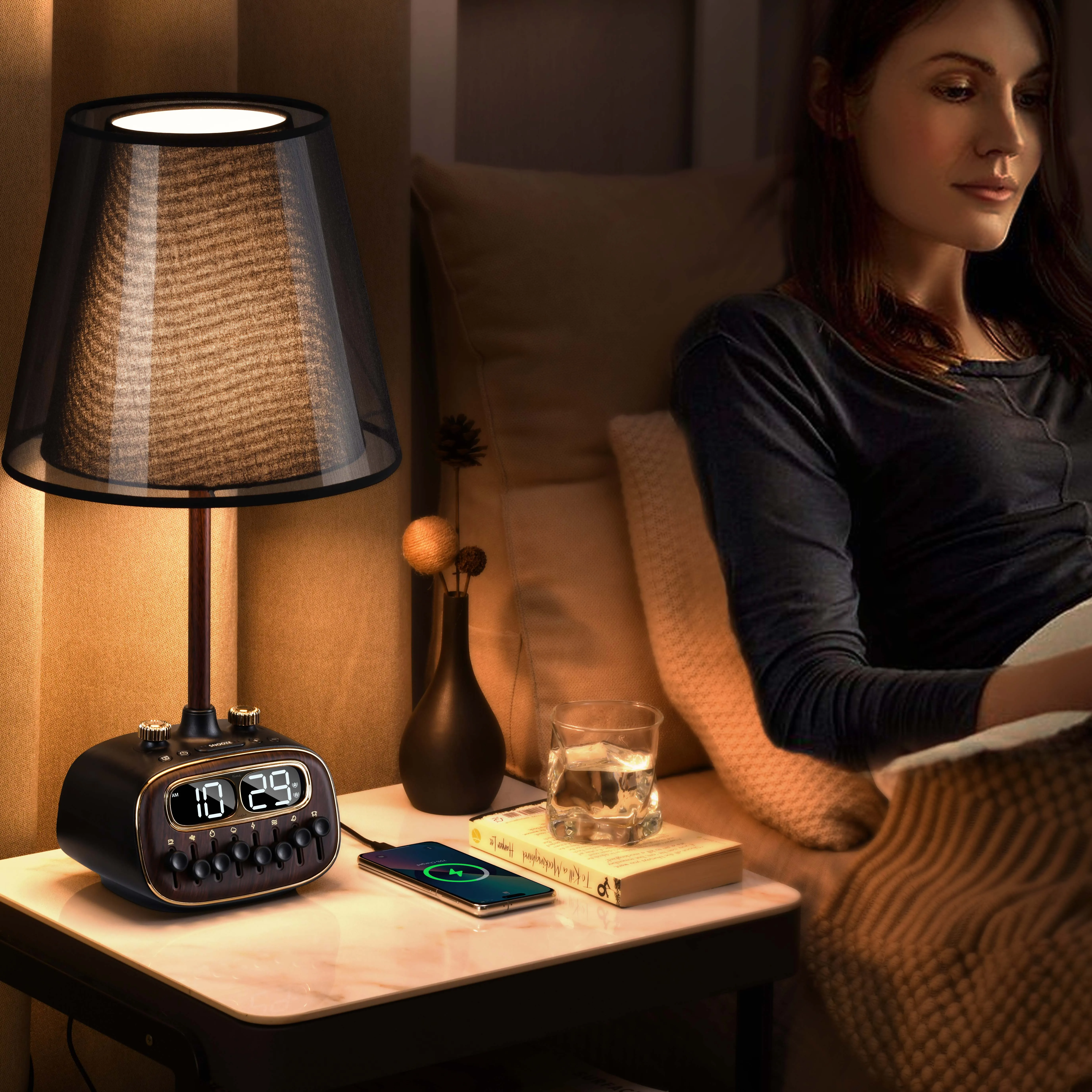 New arrival multifunctional  table lamp retro bedside lamp white noise lamp with speaker and USB output charging