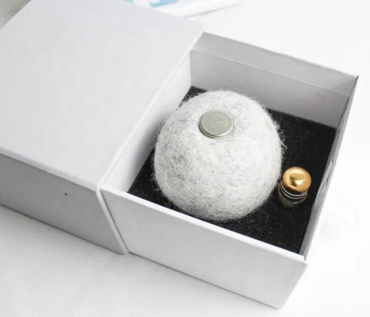 Bestseller in 2025 grey catnip inside New Zealand wool felt ball cat toys