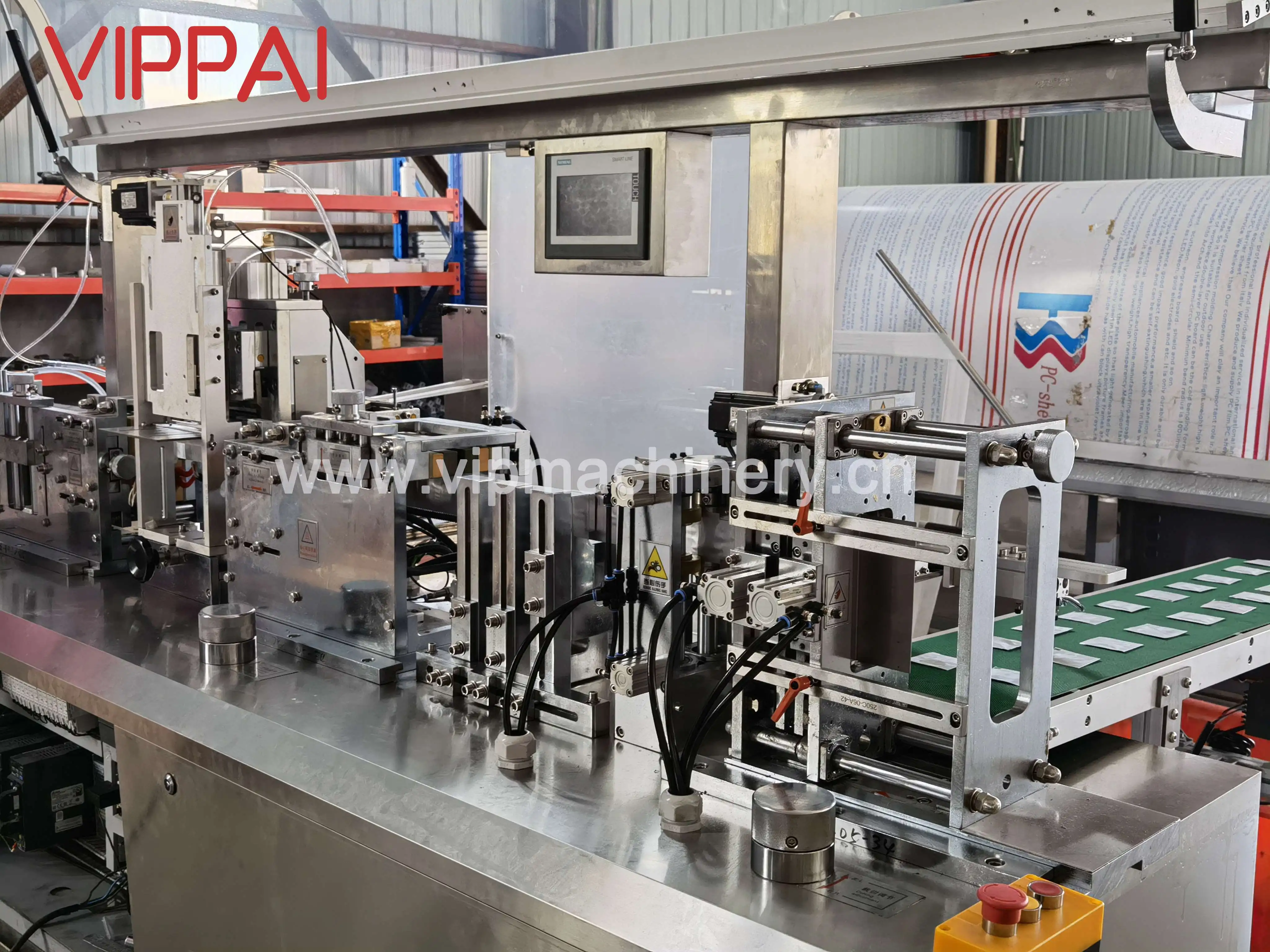VIPPAI Mini Single Four Side Sealing Pocket Wet Dry Wipes Packing Machinery Machine