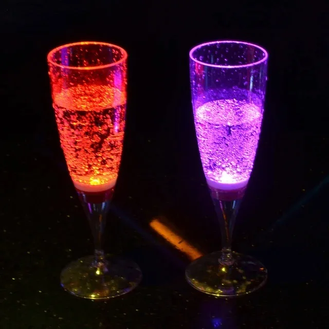 Flashing glass LED light glass Champagne flute Cocktail KTV bar party plastic tall cocktail
