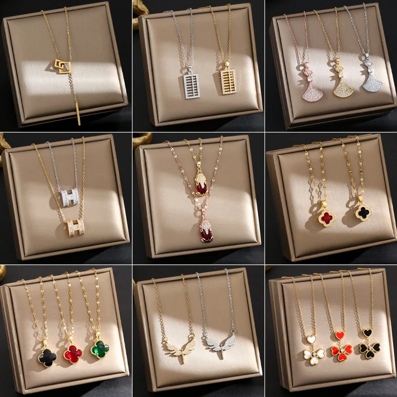 Popular Waterproof Fashion titanium steel collarbone chain clover Pendant jewelry chain necklaces for women