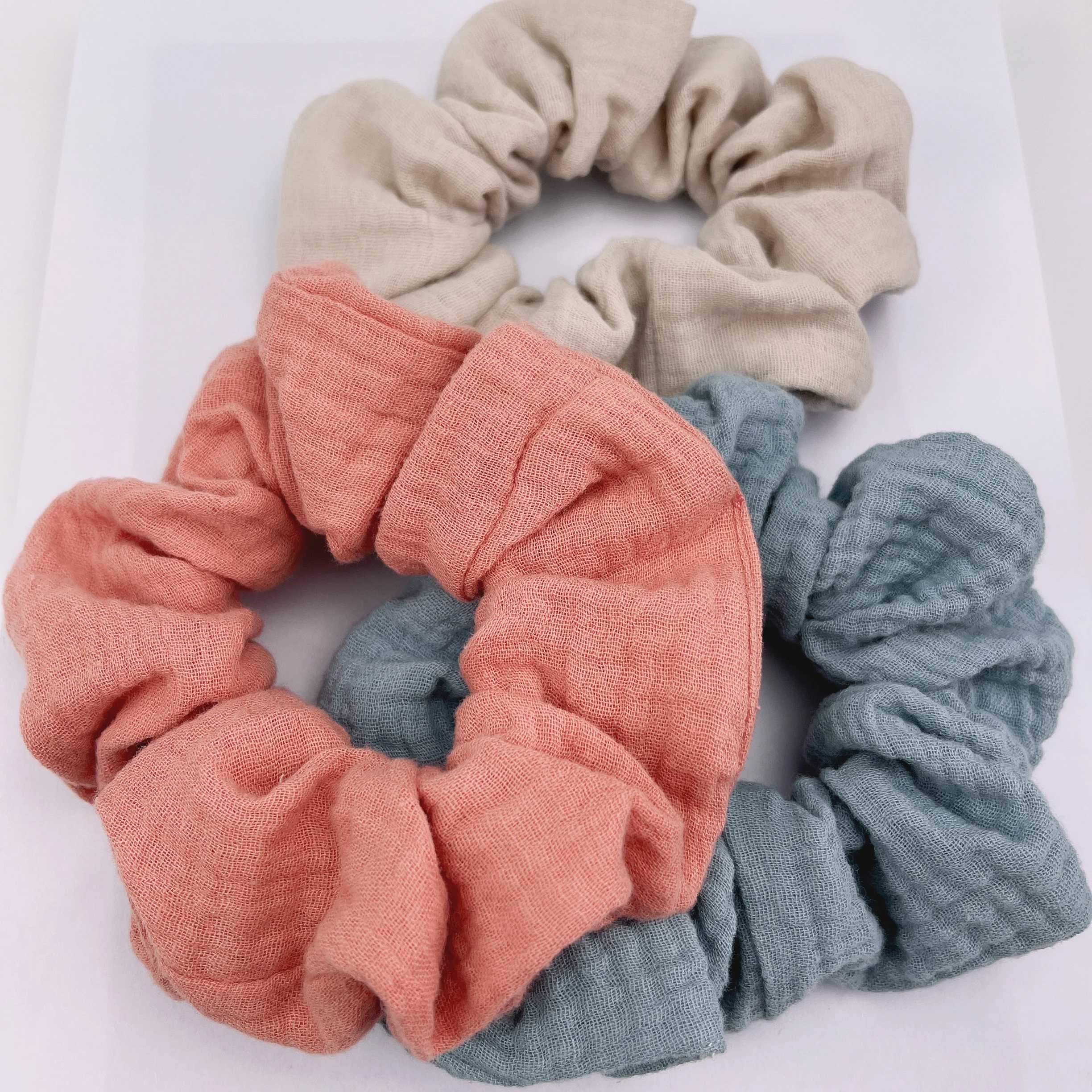 YIYI Custom Fashion girls large hair bands high quality colorful elastic cotton hair scrunchies wholesale