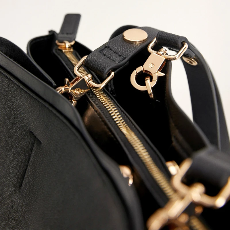 Alibaba wholesale pu leather bag classy designers customized large capacity business style tote bag