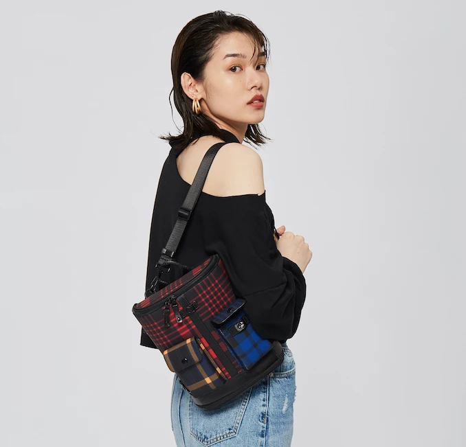 Characteristics Wonderfully Laptop Bag Large Capacity Biking Casual Waterproof Backpack For Women