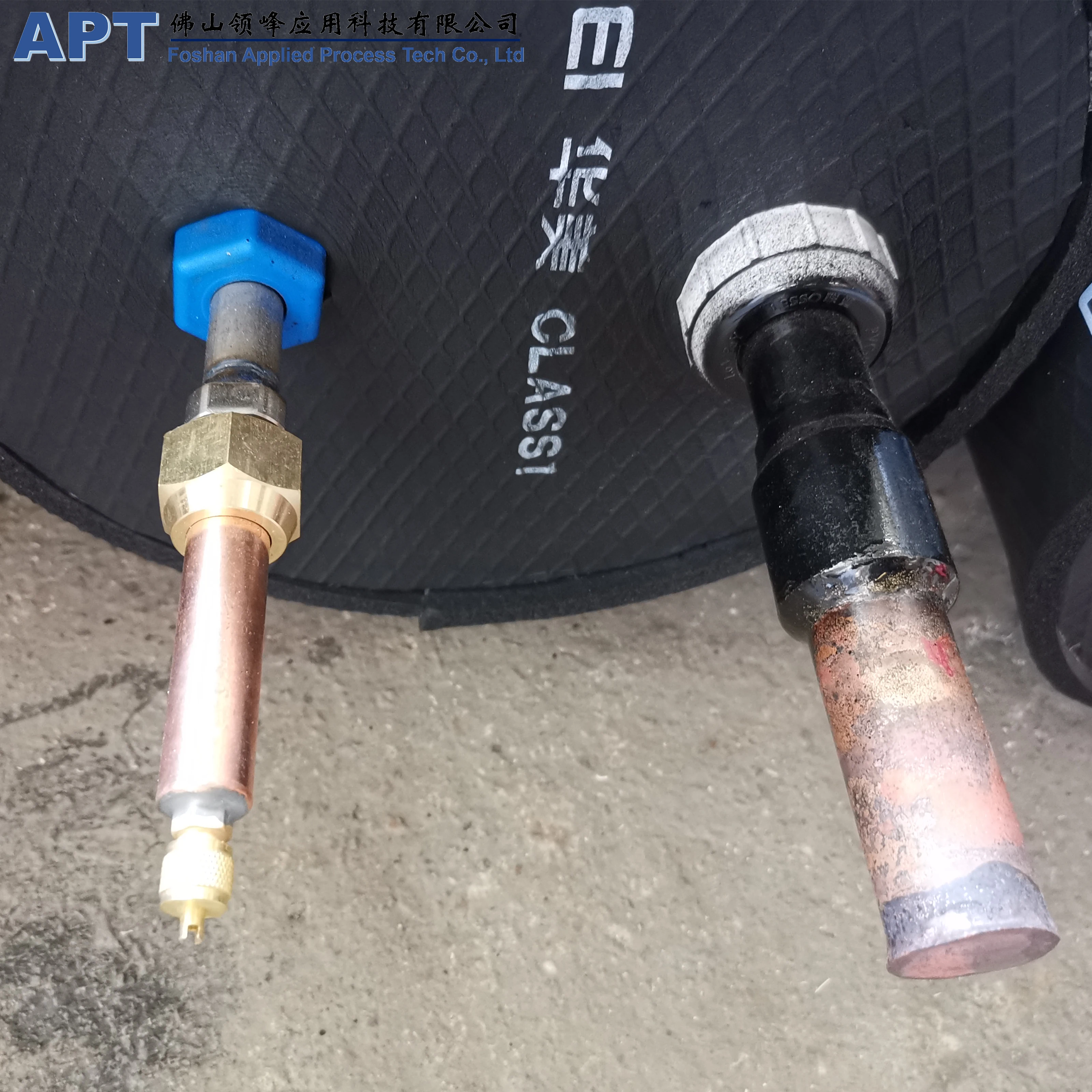 Shell and tube heat exchanger with Ti coil 50HP for aquarium chilling