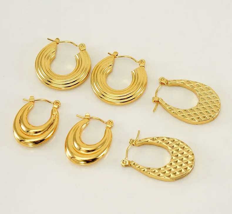 Hyperbole Chubby Huggie 18K Gold Plated Stainless Steel Jewelry Huggies Screw Polka Dot U Shape Hoop Earrings