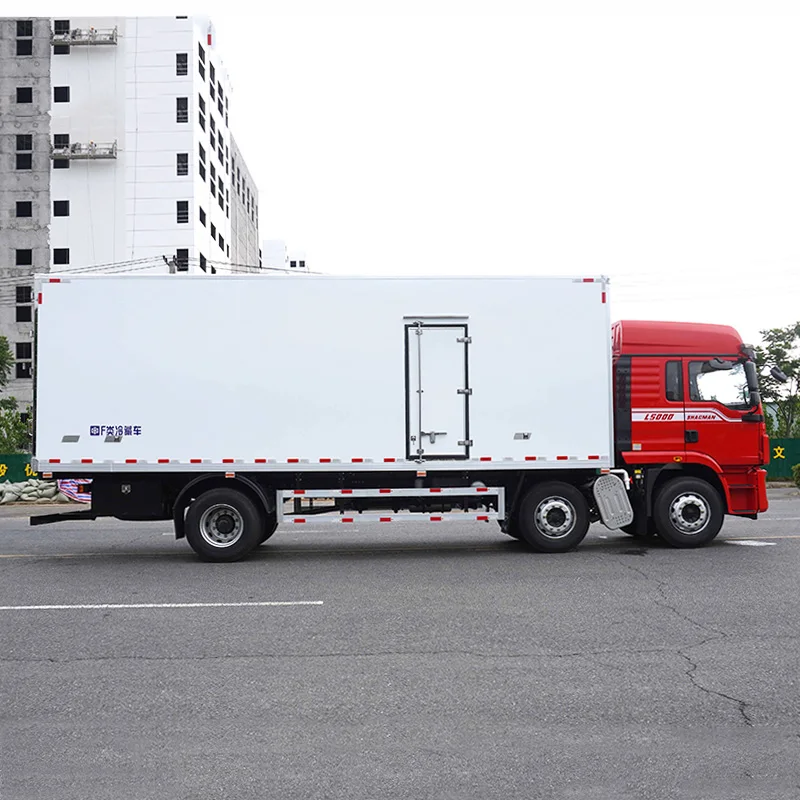 SHACMAN 4x4 15ton heavy-duty refrigerated truck