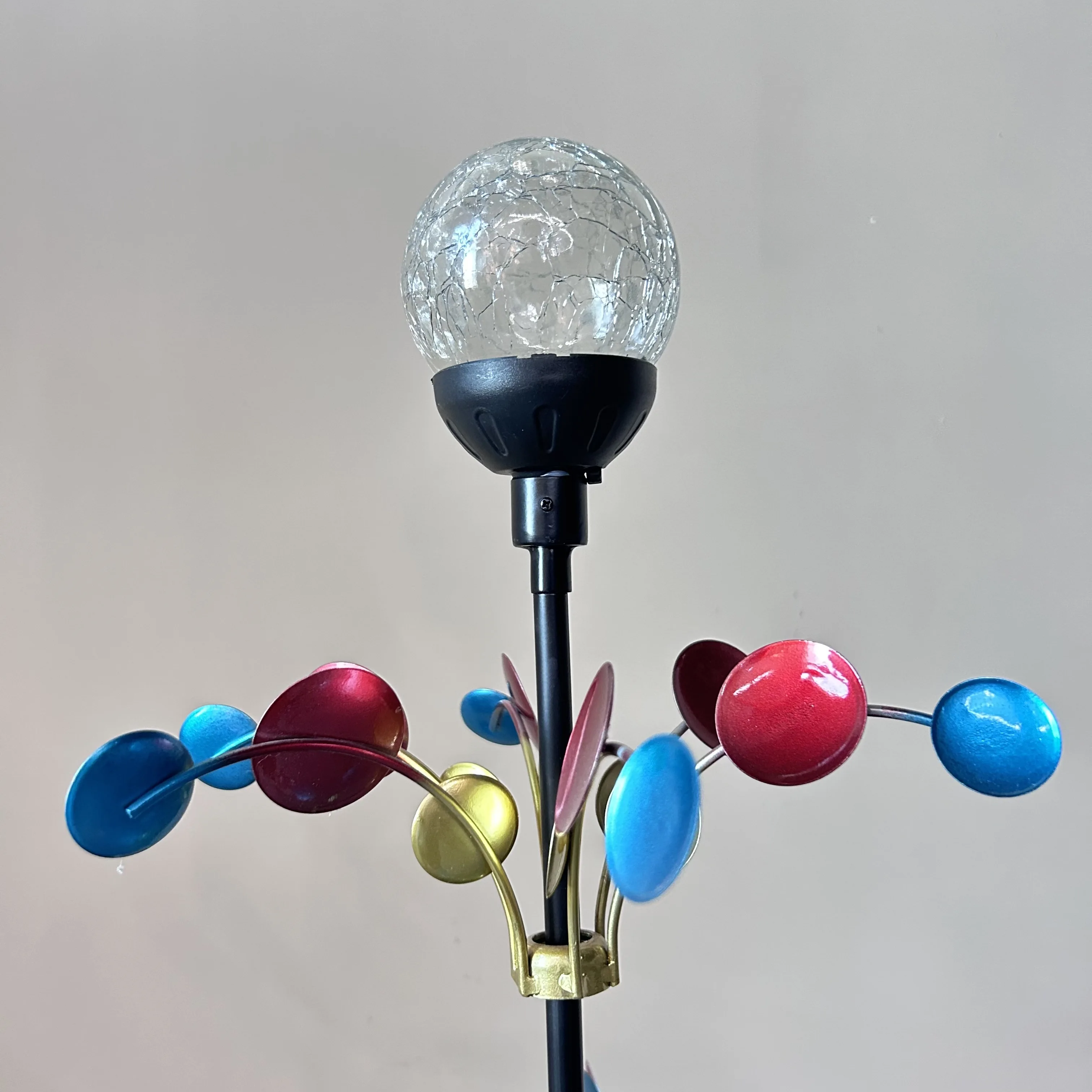 Outdoor Metal Windmill Light Ornament Spiral Cracked Glass Farm Windmill Color Two Layer Dot Wind Spinner Garden Stake