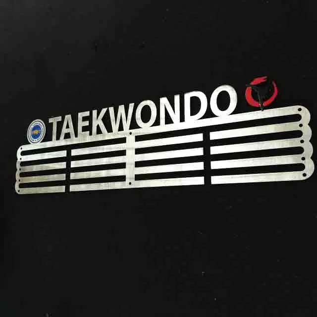 Decorative Dog Watch Design Metal Wall Mounted Medal Display Hanger Display Rack