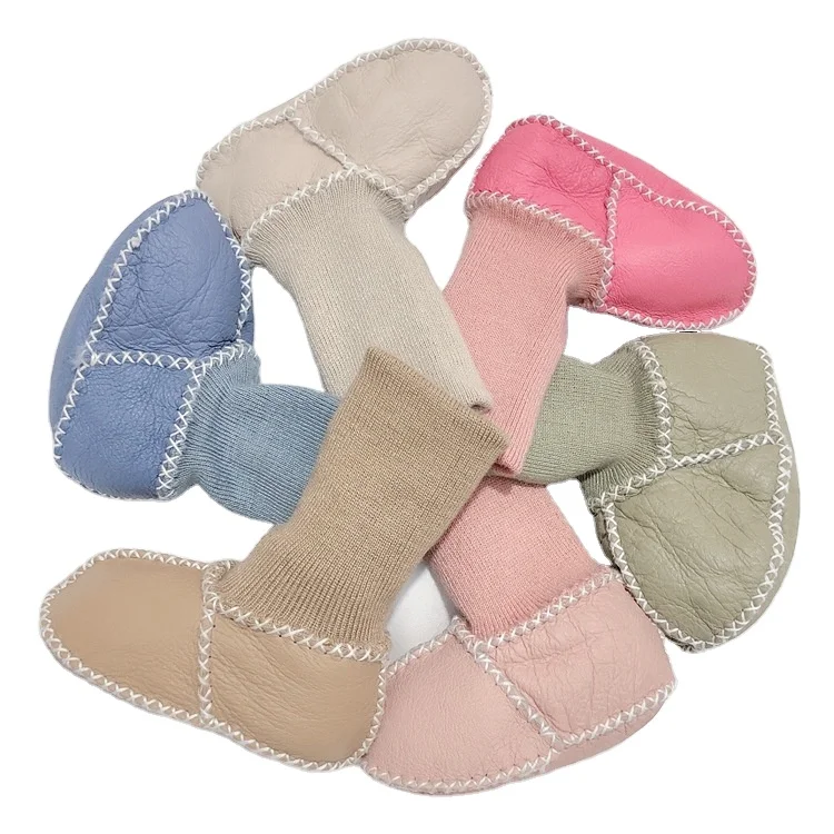 Ботинки для новорожденных из натуральной овечьей кожи, удобные меховые сапоги, мягкая подошва, низкая цена