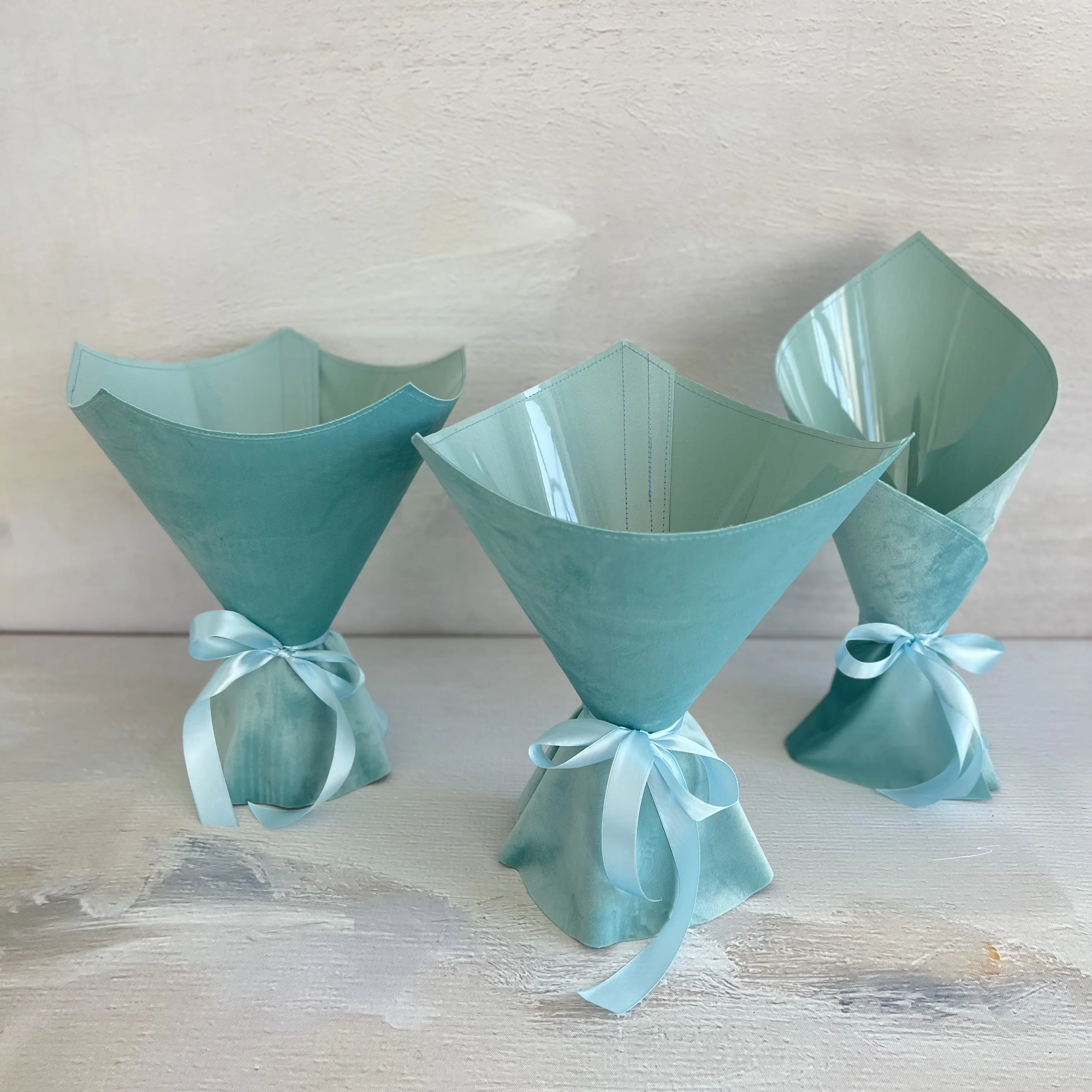 Ready-to-assemble velvet flower package/ Conic, triangular, pentagonal & round shapes/ Gift flower packaging for bouquet