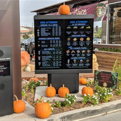 3000Nits Drive Thru Restaurants Menu Digital Signage Lcd Outdoor Advertising Panel Standing Waterproof Touch Order Screen