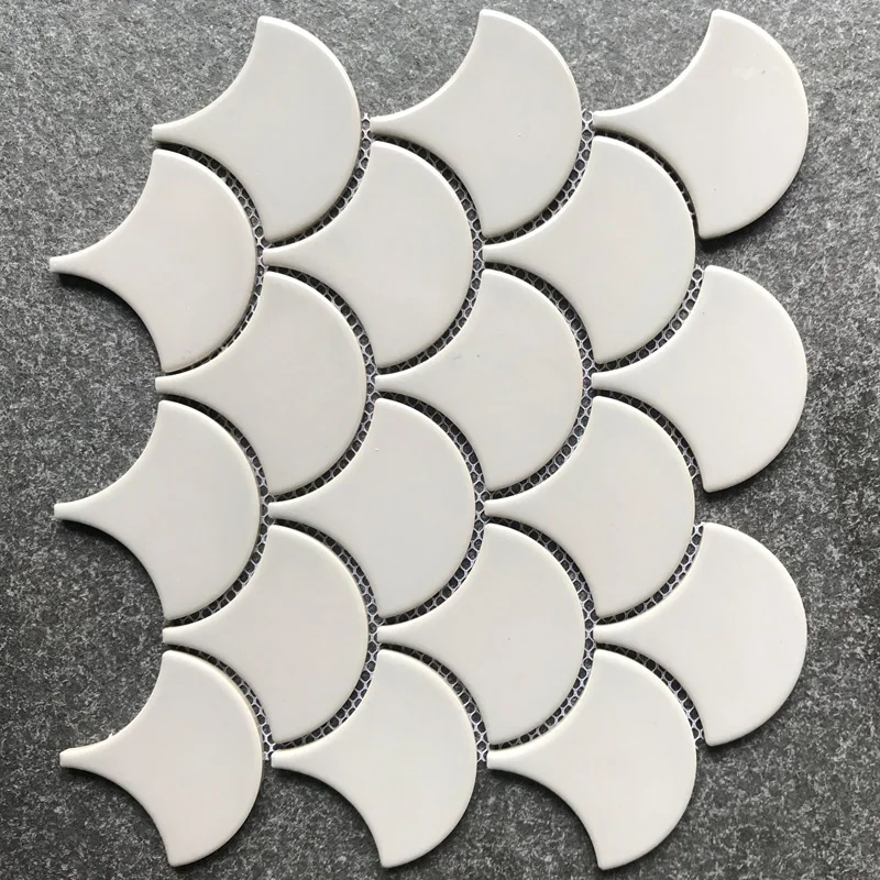 Fashion design white fan mosaic porcelain floor tiles looks like marble