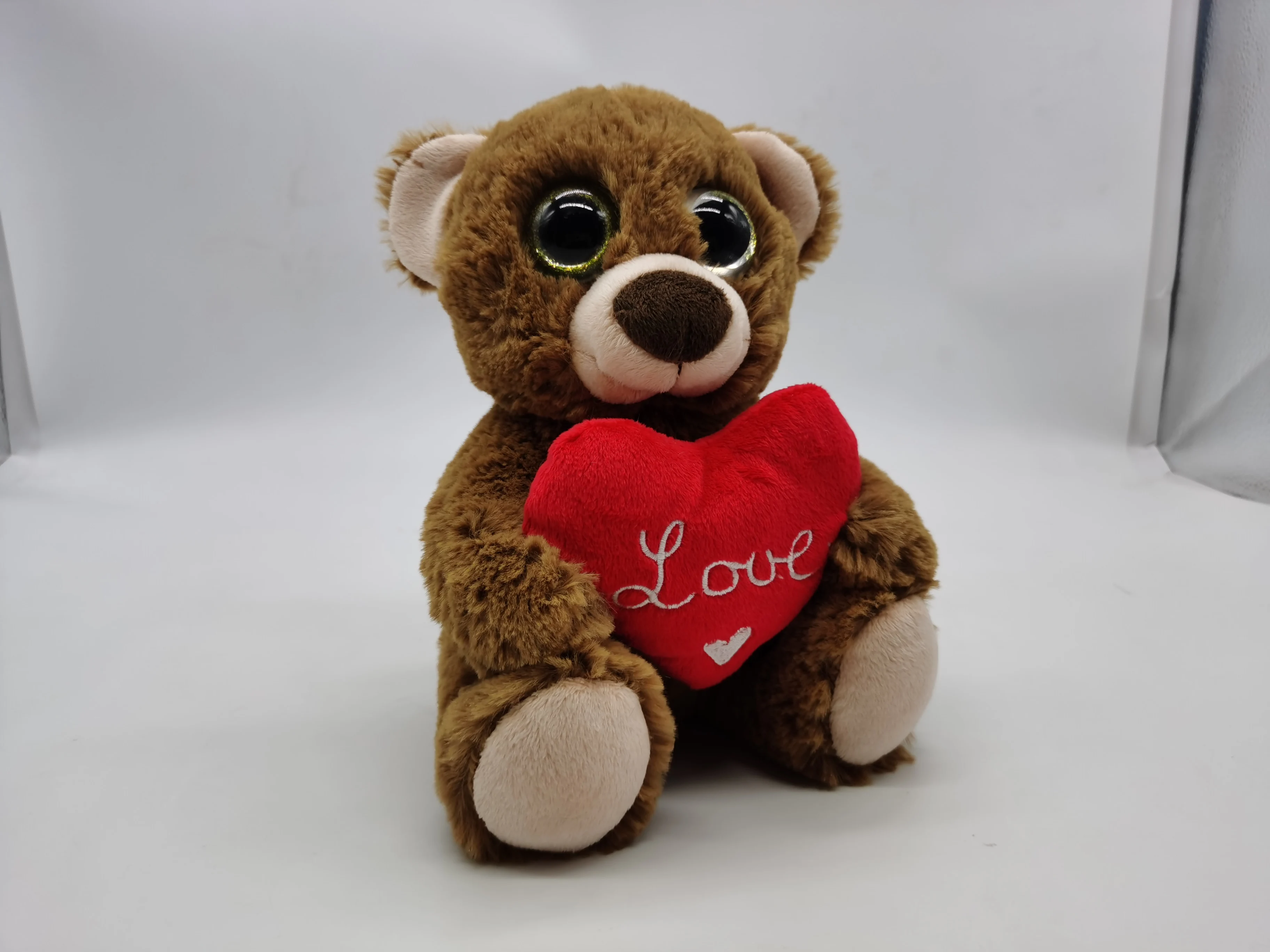 Oem Wholesale Kawaii Valentines Brown Bear with Heart Pillow Plush Stuffed Animal Toy