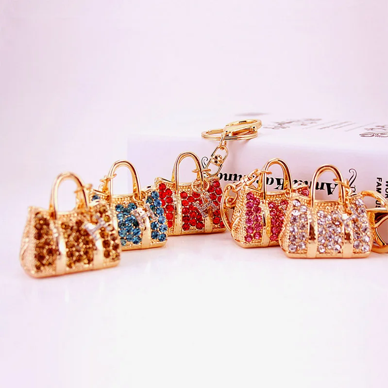 Hot Sale Creative Fashion Car Diamond-Encrusted Metal Keychain for Women Men Bags Pendant Handbag Rhinestone Key Ring Party Gift