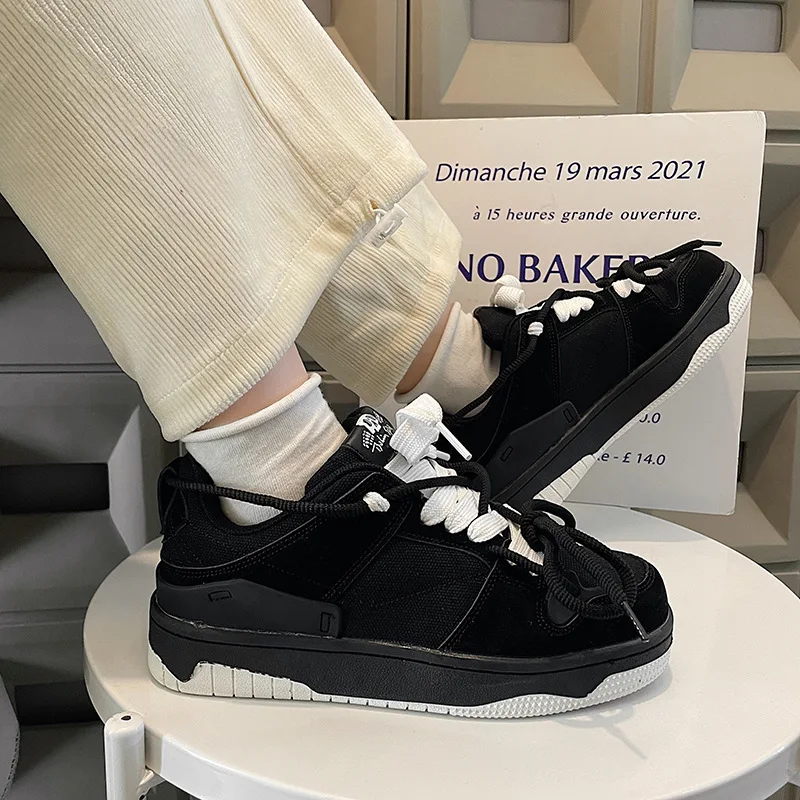 Wholesale hot black fashion brand casual student thick soled male explosive casual sports shoes sneakers for kids casual shoes