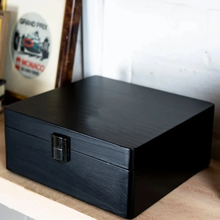 Custom OEM smoking accessory black smell proof rolling tray wooden bamboo stash box with metal grinders