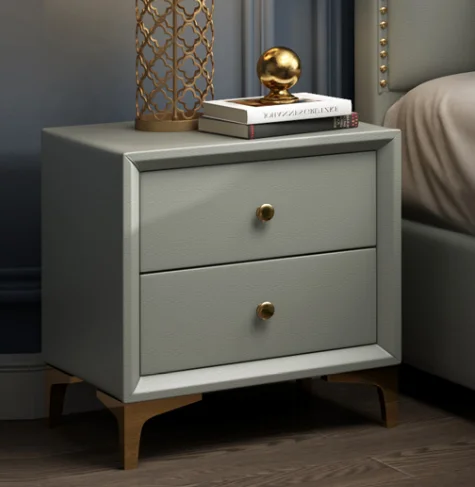 Совершенно новая кожаная кровать высокого