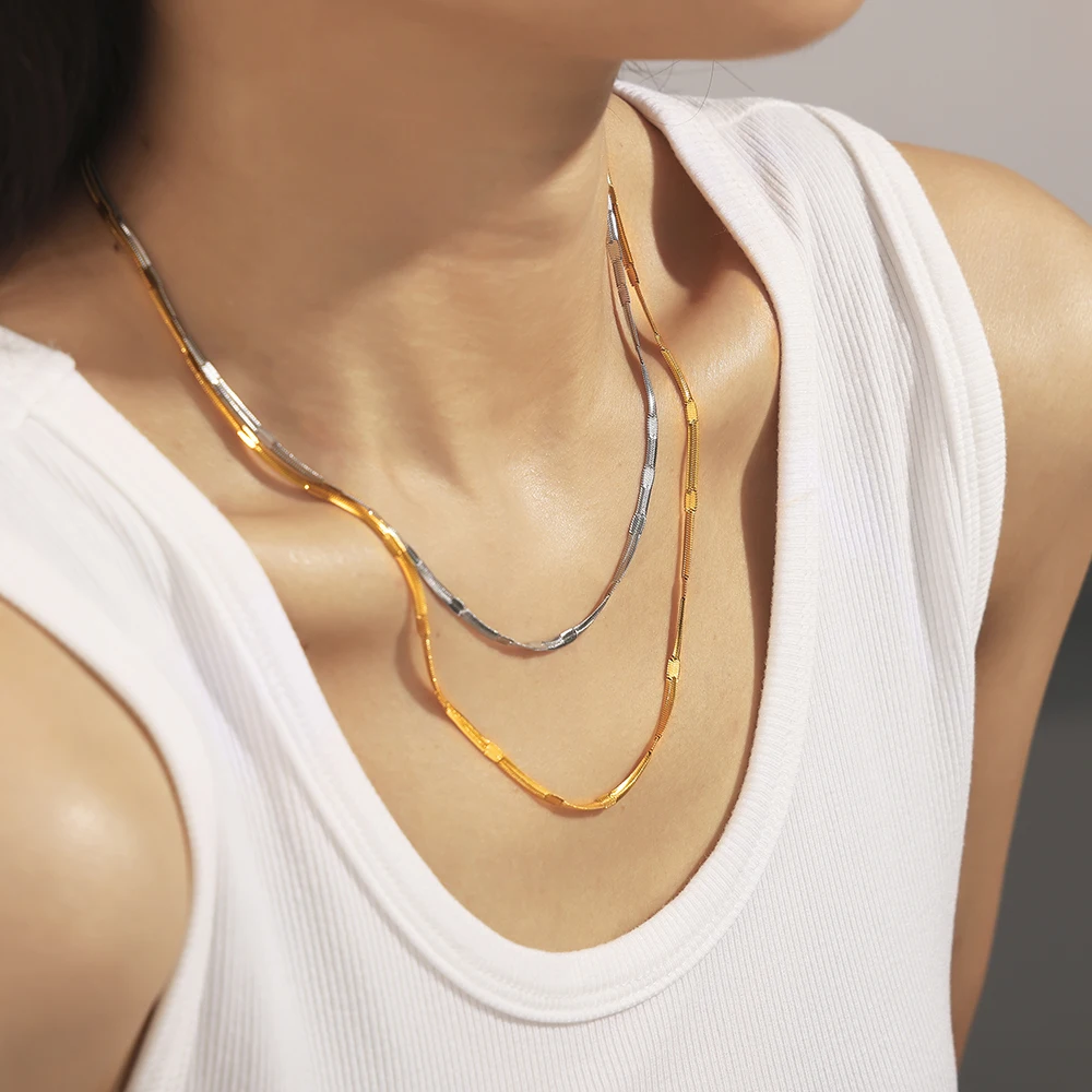 Hot air embossed blade chain personality Hip hop trend design stainless steel plated 18k gold clavicle chain