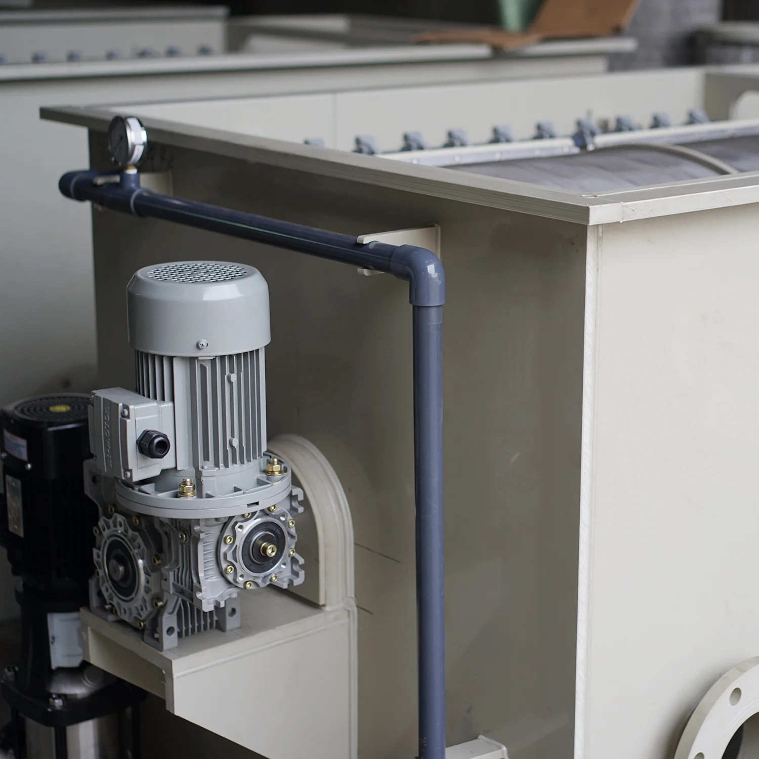 TOP RAS Aquaculture Fish Farm Water Treatment Rotary Drum Filter for Koi Pond 2022